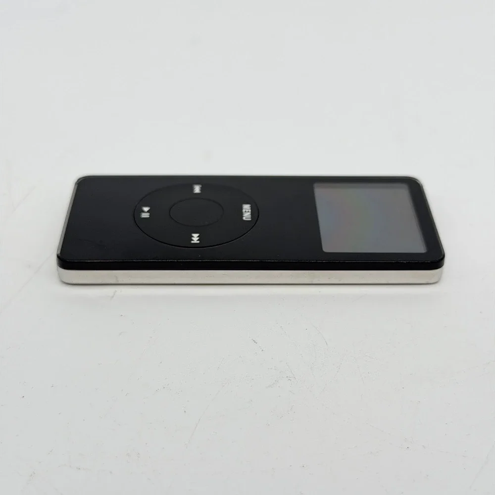 Apple iPod Nano 1st Generation Black 2GB Model MA099LL A1137 Needs Battery